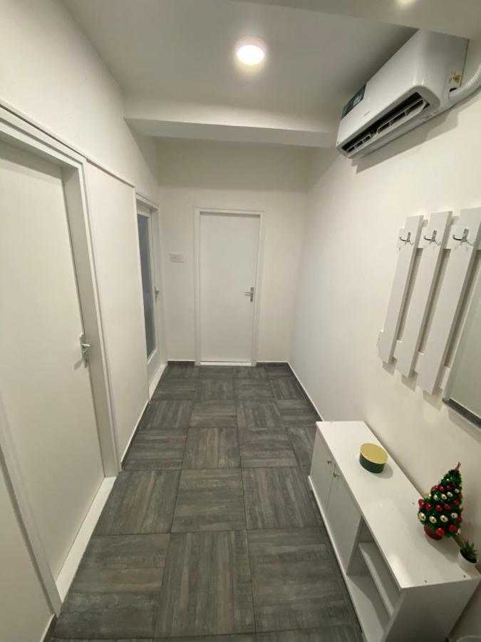 Vlasic Apartmani Centar Vrsac Exterior photo