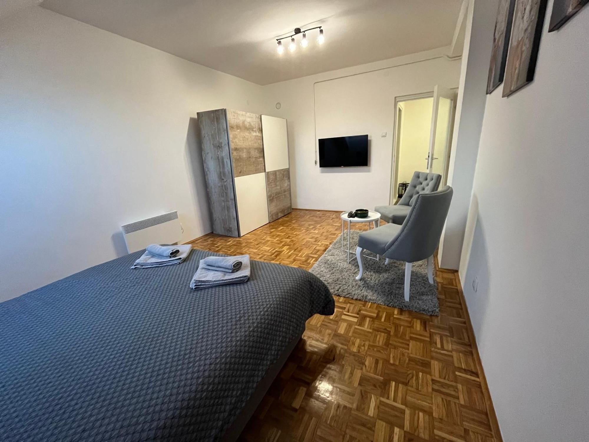 Vlasic Apartmani Centar Vrsac Exterior photo